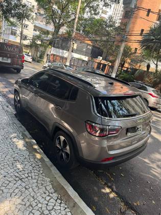 JEEP COMPASS 2.0 16V FLEX LONGITUDE AUTOMÁTICO JEEP COMPASS 2.0 16V FLEX LONGITUDE AUTOMÁTICO